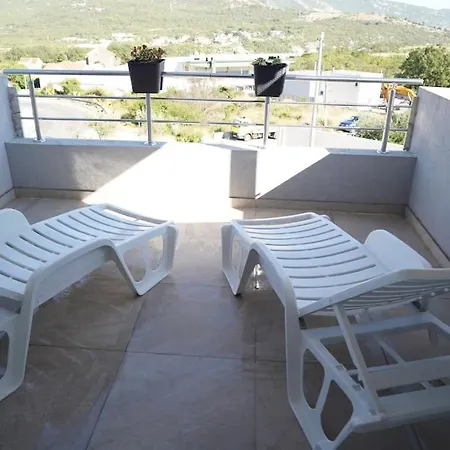 Batalic Villa *